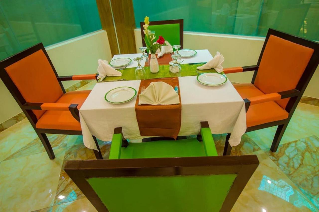 Hotel Gulshan Lake View Ντάκα Εξωτερικό φωτογραφία